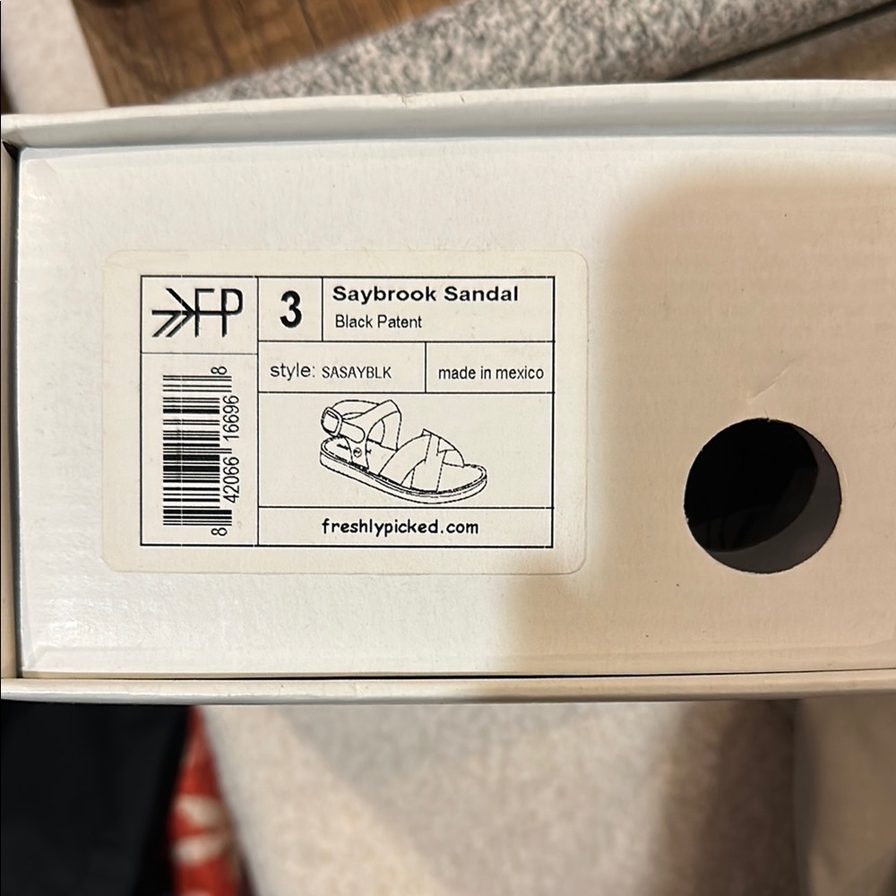 Freshly Picked Black Sandals Sleek Comfortable Design